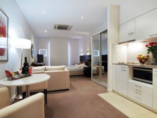 Как сохранить собственные средства при съёме квартиры в аренду фото Астрахань