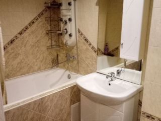 Продаю трехкомнатную квартиру установлены пластиковые окна новые трубы фото 14 Волгоград