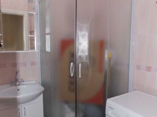 Сдам трешку свежий ремонт с мебелью фото 5 Астрахань