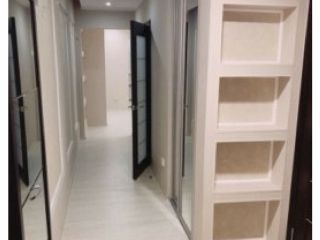 Сдается однокомнатная квартира с индивидуальным отоплением кирпичный свежий ремонт фото 4 Астрахань