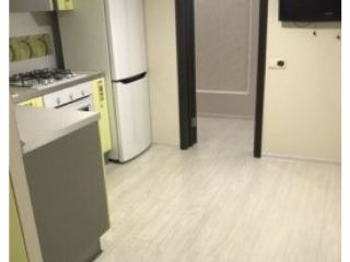 Сдается однокомнатная квартира с индивидуальным отоплением кирпичный свежий ремонт фото 5 Астрахань