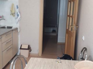 Сдается двухкомнатная квартира автоматические ворота свежий ремонт фото 5 Астрахань