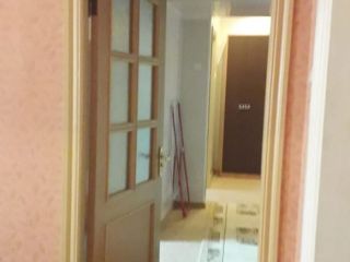 Сдается двухкомнатная квартира автоматические ворота свежий ремонт фото 6 Астрахань