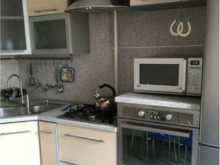 Сдается трехкомнатная квартира свежий ремонт фото 3 Астрахань