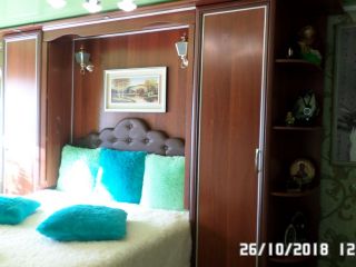 Продам трехкомнатную квартиру пластиковые окна хорошее состояние фото 5 Шарыпово