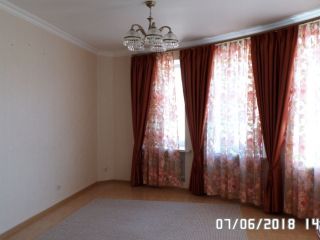 Продается кирпичный дом в центре города большой фото Шарыпово