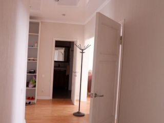 Сдам трехкомнатную квартиру свежий ремонт кирпичный фото 2 Астрахань