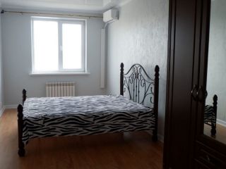 Сдам трехкомнатную квартиру свежий ремонт кирпичный фото 3 Астрахань