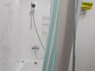 Сдам трехкомнатную квартиру свежий ремонт кирпичный фото 6 Астрахань