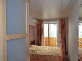 Продаю трешку свежий ремонт металлический фото 9 Новосибирск