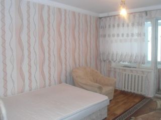 Продам двухкомнатную квартиру фото Ялта