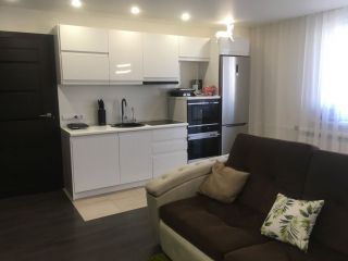 Продаю трехкомнатную квартиру с мебелью кирпичный фото 8 Красноярск