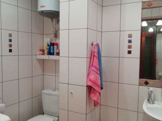 Продается 1 комн. квартира установлены пластиковые окна срочно фото 7 Барнаул