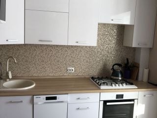 Продается 3 комнатная квартира свежий ремонт с мебелью фото 8 Белгород