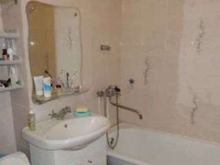 Продам 2 комнатную квартиру свежий ремонт установлены пластиковые окна фото 4 Балаково