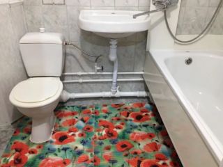 Продам двухкомнатную квартиру установлены пластиковые окна установлены натяжные потолки фото Балаково