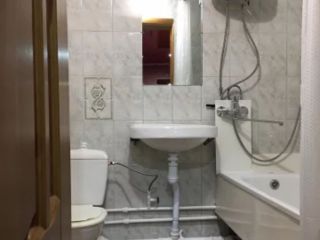 Продам двухкомнатную квартиру установлены пластиковые окна установлены натяжные потолки фото 2 Балаково