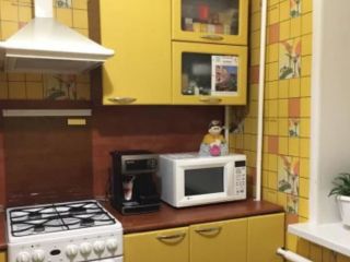 Продам двухкомнатную квартиру установлены пластиковые окна установлены натяжные потолки фото 16 Балаково