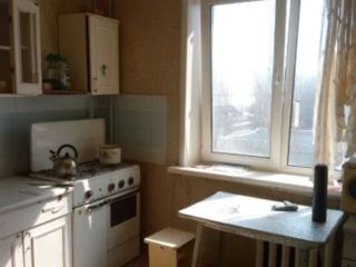 Продаю однокомнатную квартиру установлены пластиковые окна подключена канализация фото Балаково