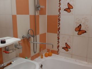 Продается 3 комн. квартира чистый подъезд с мебелью фото 4 Псков