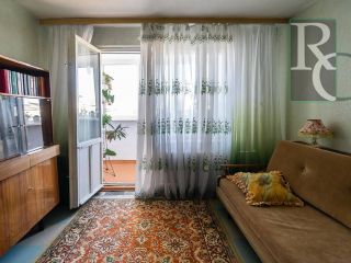 Продается 4 комнатная квартира установлены пластиковые окна свежий ремонт фото 11 Севастополь