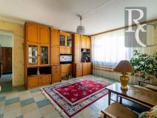 Продается 4 комнатная квартира установлены пластиковые окна свежий ремонт фото 13 Севастополь