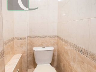 Продается 4 комнатная квартира установлены пластиковые окна свежий ремонт фото 17 Севастополь