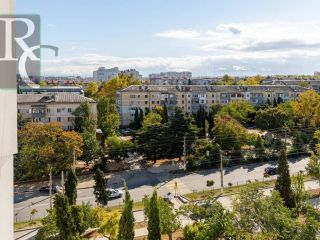 Продается 4 комнатная квартира установлены пластиковые окна свежий ремонт фото 18 Севастополь