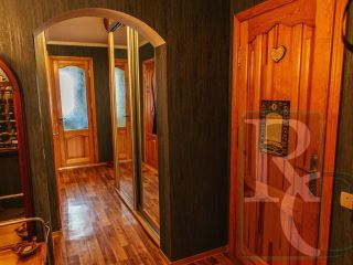 Продам трешку свежий ремонт фото 8 Севастополь