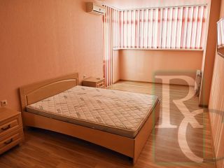 Продается 1 комн. квартира свежий ремонт с мебелью фото 5 Севастополь