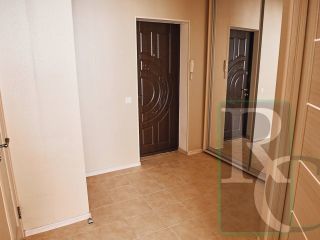 Продается 1 комн. квартира свежий ремонт с мебелью фото 9 Севастополь