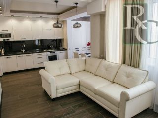 Продаю 1 комнатную квартиру с мебелью чистый подъезд фото Севастополь