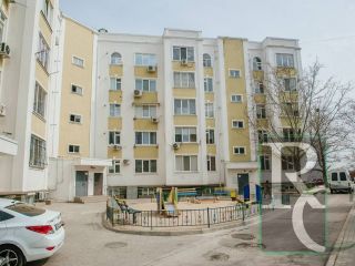 Продаю 1 комнатную квартиру с мебелью чистый подъезд фото 11 Севастополь