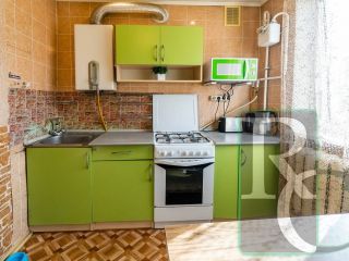 Продам однокомнатную квартиру с мебелью заменены трубы фото 2 Севастополь