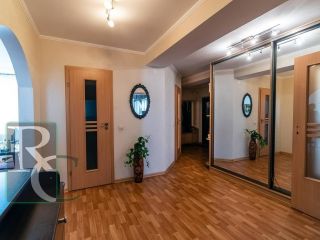 Продам трехкомнатную квартиру с мебелью чистый подъезд фото 4 Севастополь
