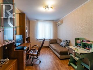 Продам трехкомнатную квартиру с мебелью чистый подъезд фото 6 Севастополь