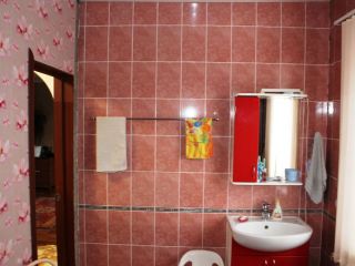 Продам блочный дом асфальтная дорога установлены пластиковые окна фото 19