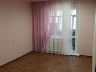 Продам 2 комнатную квартиру установлены натяжные потолки с мебелью фото 2 Димитровград