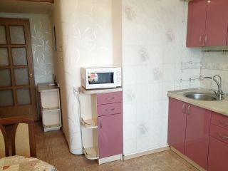 Сдаю однокомнатную квартиру с мебелью хорошее состояние фото 10 Севастополь