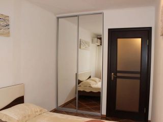 Сдам двушку с мебелью свежий ремонт фото 4 Севастополь