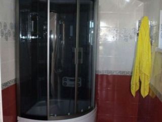 Сдаю кирпичный дом свежий ремонт с мебелью фото 5 Ростов-на-Дону