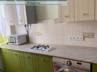 Сдается 3 комнатная квартира с мебелью на длительный срок фото Керчь