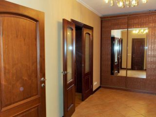 Сдаю 3 комнатную квартиру кирпичный удобное расположение фото 12 Астрахань