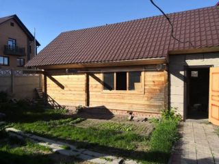 Продаю деревянный дом есть баня асфальтная дорога фото Барнаул