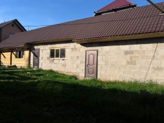 Продаю деревянный дом есть баня асфальтная дорога фото 4 Барнаул