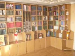 Продаю четырехкомнатную квартиру с мебелью установлены пластиковые окна фото 4 Барнаул