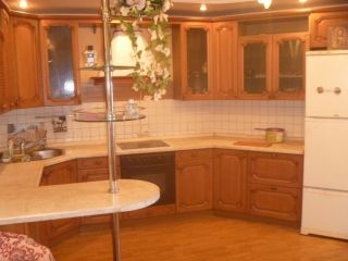 Продаю четырехкомнатную квартиру с мебелью установлены пластиковые окна фото 12 Барнаул