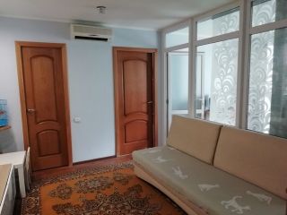 Продается двухкомнатная квартира свежий ремонт с мебелью фото Барнаул