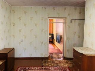 Продаю трехкомнатную квартиру документы в полном порядке взрослый собственник фото 2 Лесозаводск