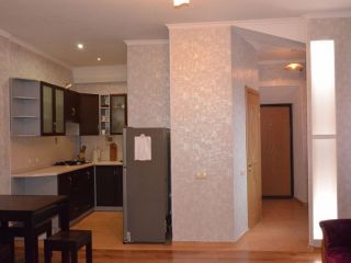 Продается 2 комнатная квартира свежий ремонт посуточная аренда фото 1 Севастополь